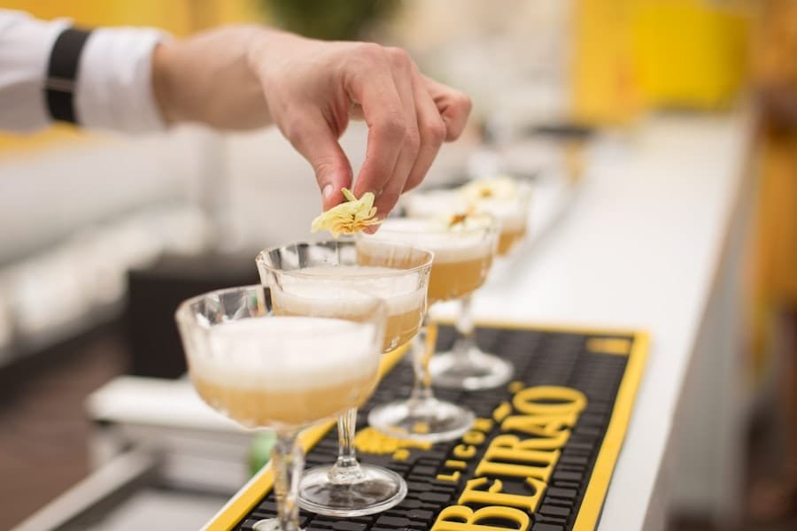 Photo Cocktail making