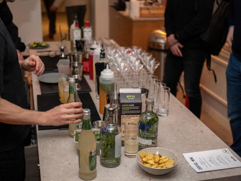 Uppsättning av en bar på ett kontor